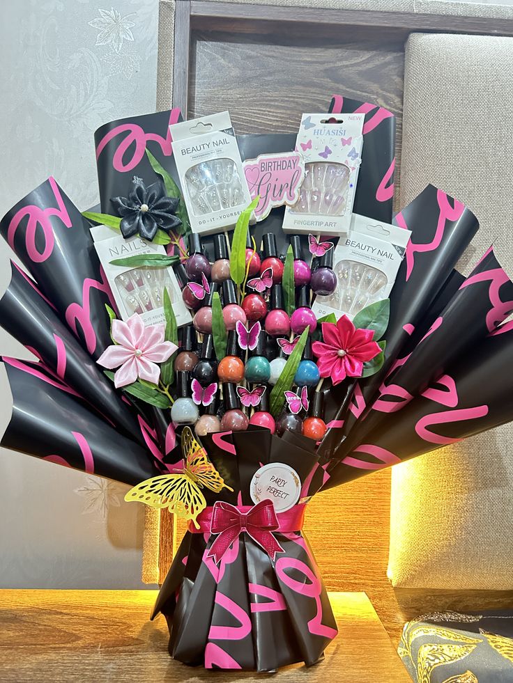 Nail Art & Beauty Bouquet for Her