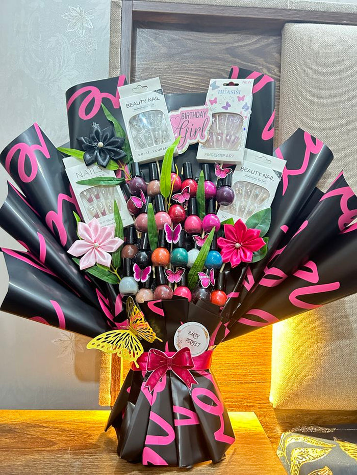 Nail Art & Beauty Bouquet for Her