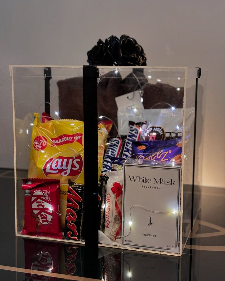 Elegant White Musk Perfume & Snacks Gift Box for Him - Black Edition